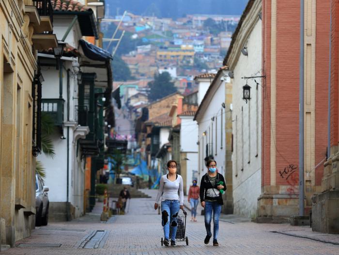 ¿Qué vínculo tiene la contaminación del aire con la pandemia?
