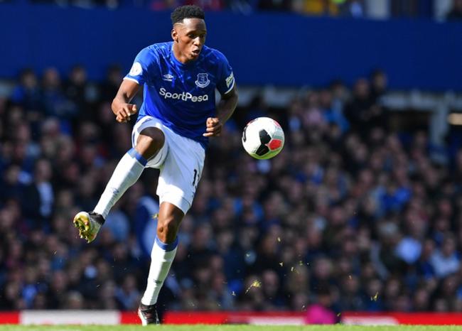 Yerry Mina se pierde la reanudación de la Premier por “grave lesión muscular”