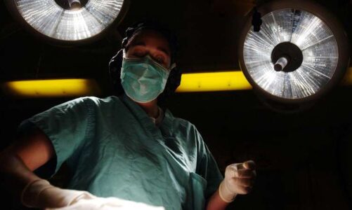 Hombres y mujeres, cada vez más interesados en las operaciones de cirugía estética de las zonas íntimas
