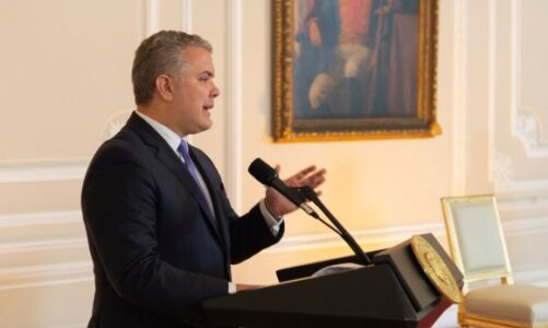 Abren indagación preliminar contra campaña presidencial de Iván Duque